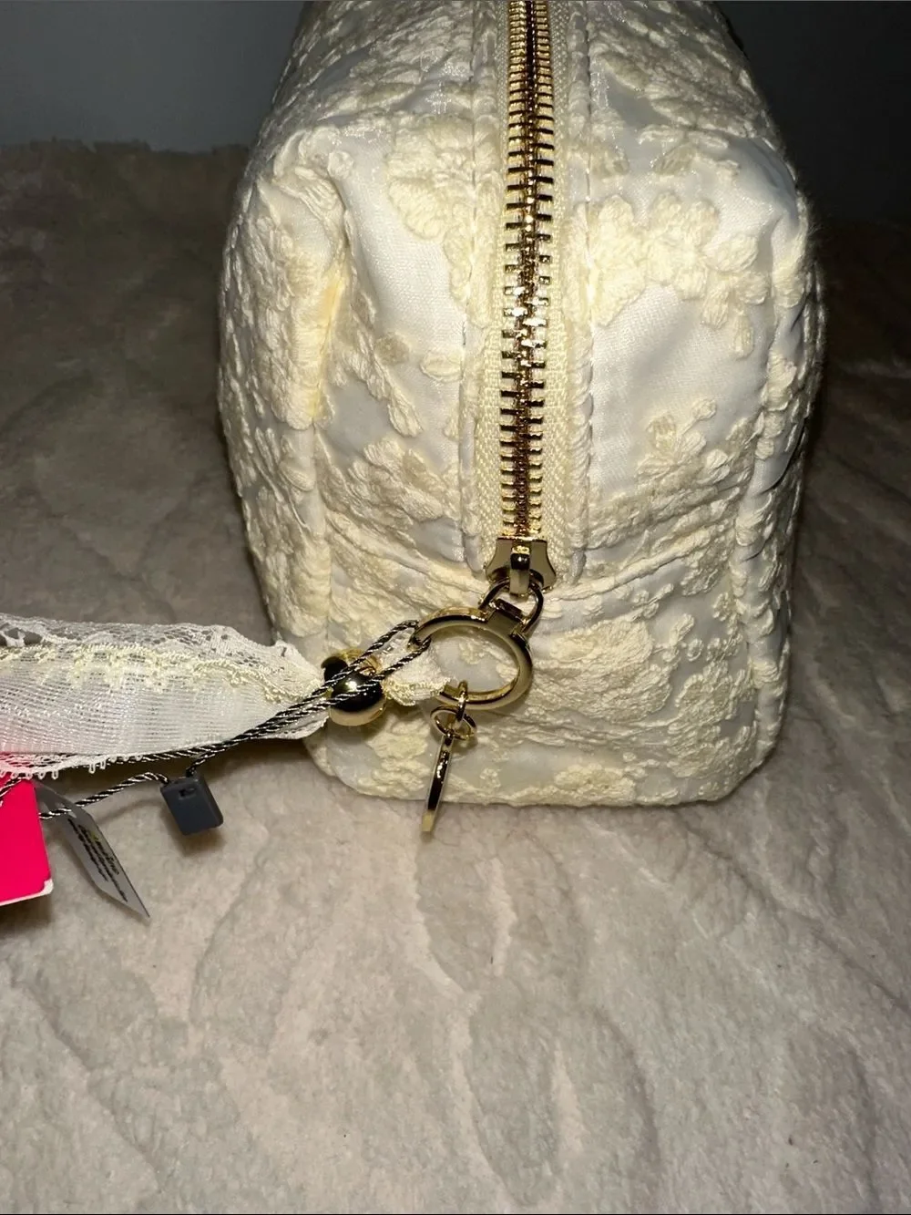 VC White Pastel Yellow Embroidered Floral Sheer Ribbon Gold Makeup Cosmetic Bag
